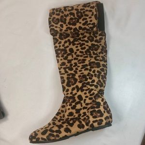 Refresh Leopard Print knee high or over knee boots